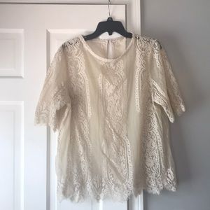 Beautiful ivory lace top!